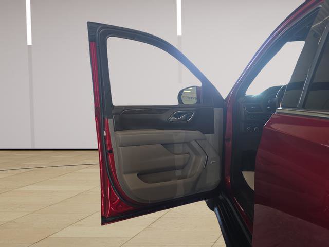 Used 2022 Chevrolet Suburban LT image 29