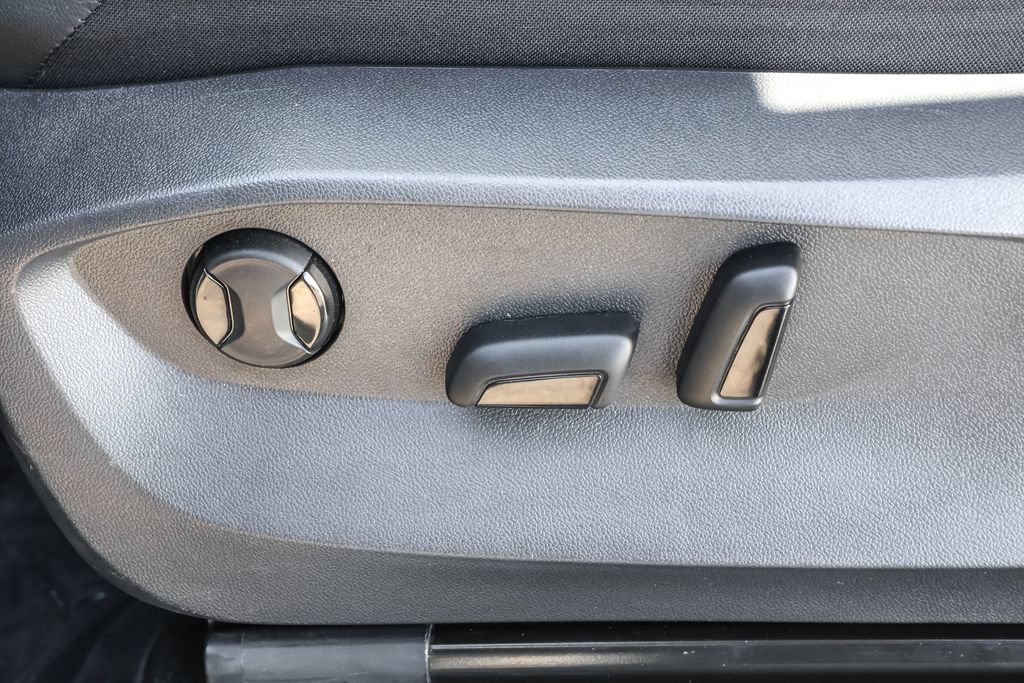 Certified 2024 Volkswagen Tiguan Wolfsburg Edition AWD/4WD image 7