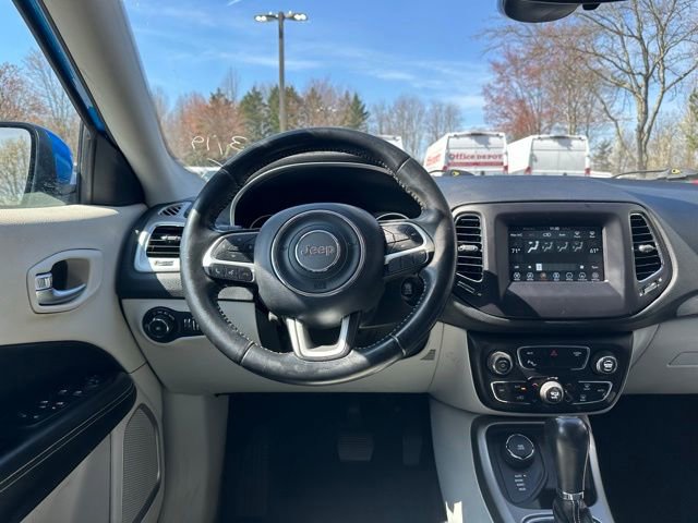 Used 2019 Jeep Compass Latitude w/ Safety & Security Group image 20
