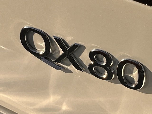 Certified 2024 INFINITI QX80 Luxe image 35