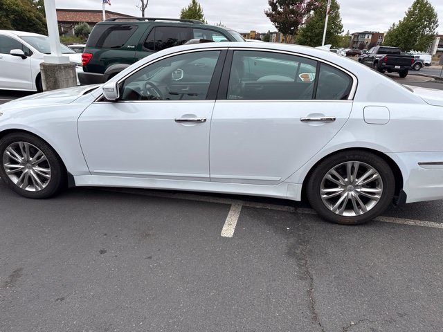Used 2014 Hyundai Genesis 3.8 w/ Technology Package 03 RWD image 6