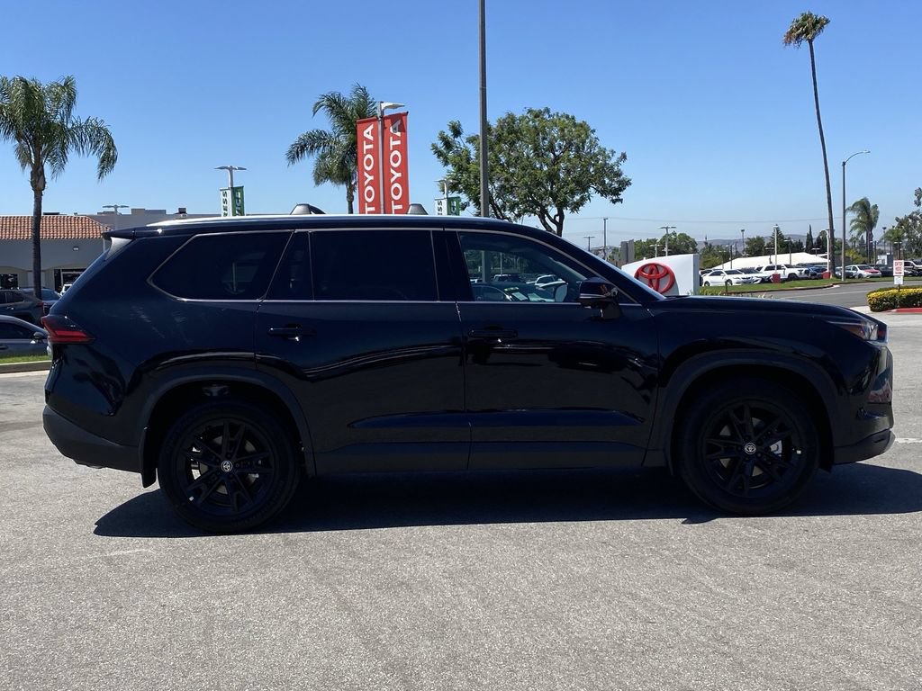 Used 2026 Toyota Grand Highlander AWD image 35