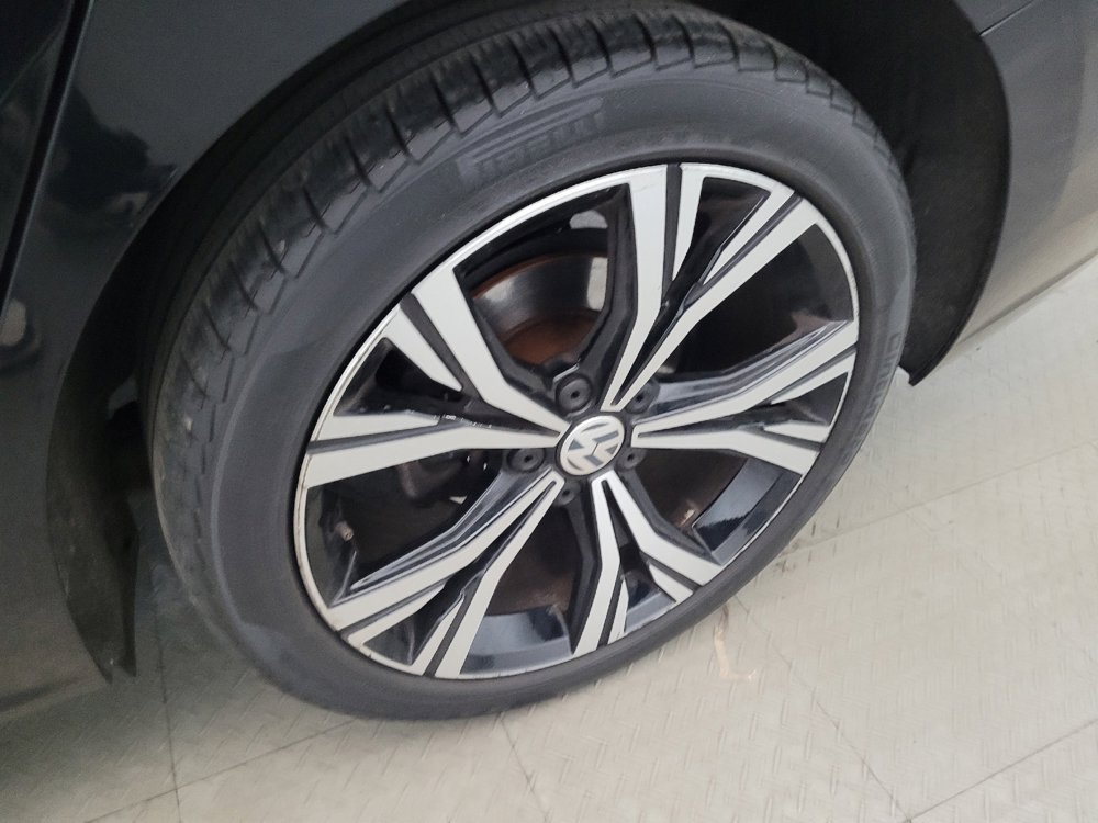 Used 2022 Volkswagen Passat 2.0T SE image 31