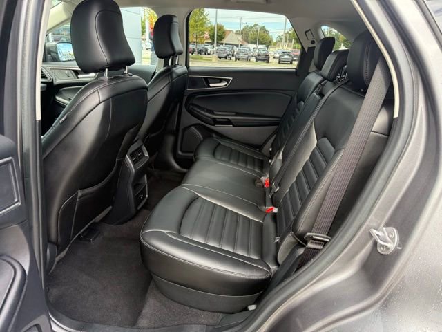 Used 2022 Ford Edge SEL image 24