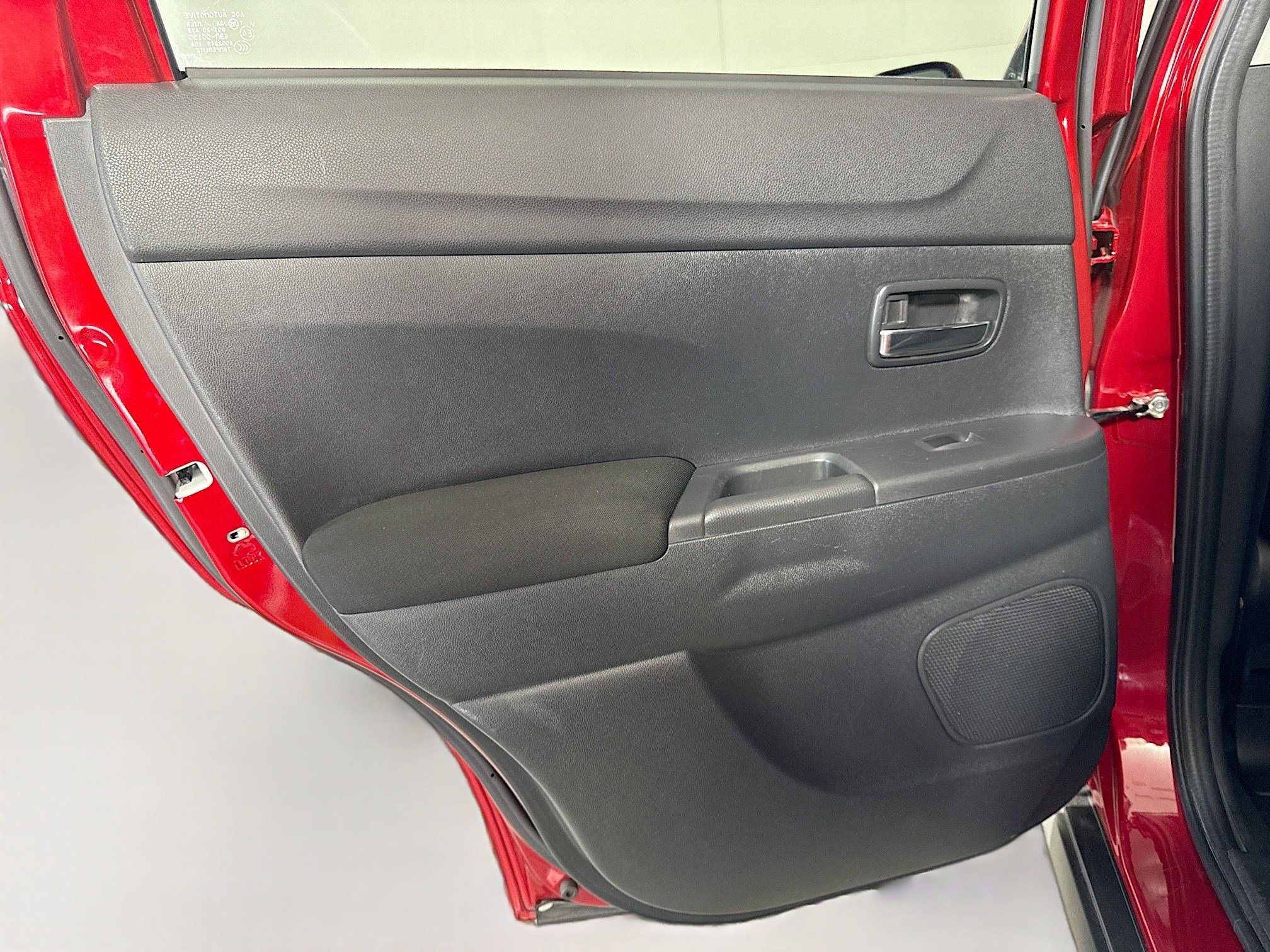 Used 2022 Mitsubishi Outlander Sport LE FWD image 25