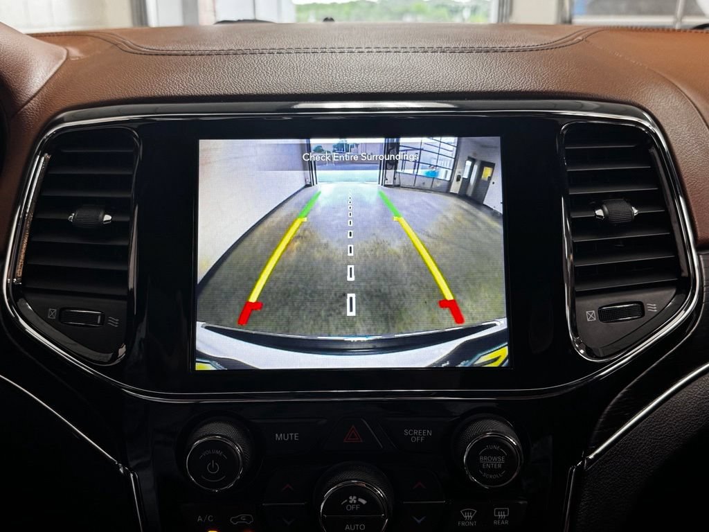 Certified 2021 Jeep Grand Cherokee Summit AWD/4WD image 19