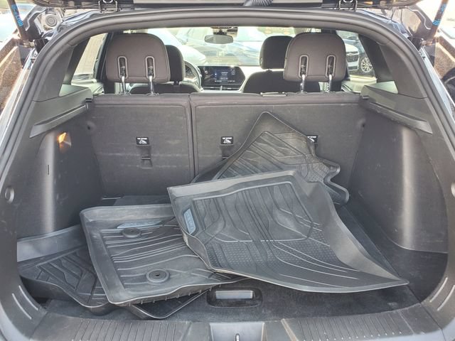 Certified 2024 Chevrolet Trax RS w/ Driver Confidence Package FWD image 10