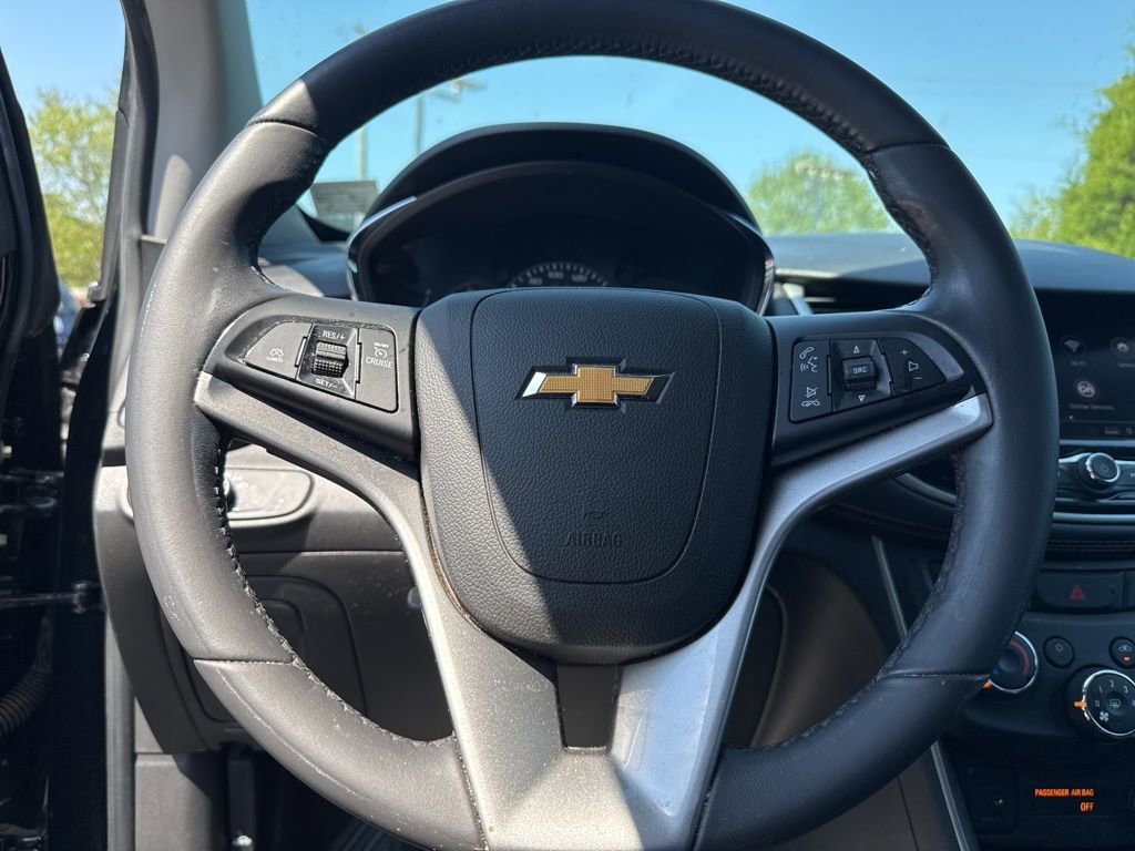 Used 2020 Chevrolet Trax LT w/ LT Convenience Package AWD/4WD image 7