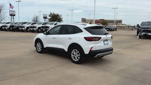 Used 2025 Ford Escape Active image 6