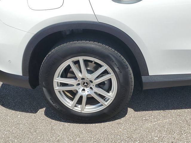 Used 2023 Mercedes-Benz GLC 300 4MATIC image 5