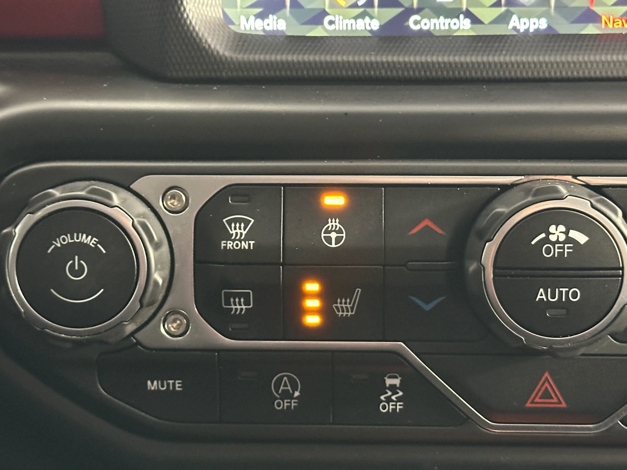 Used 2021 Jeep Gladiator Rubicon AWD/4WD image 34