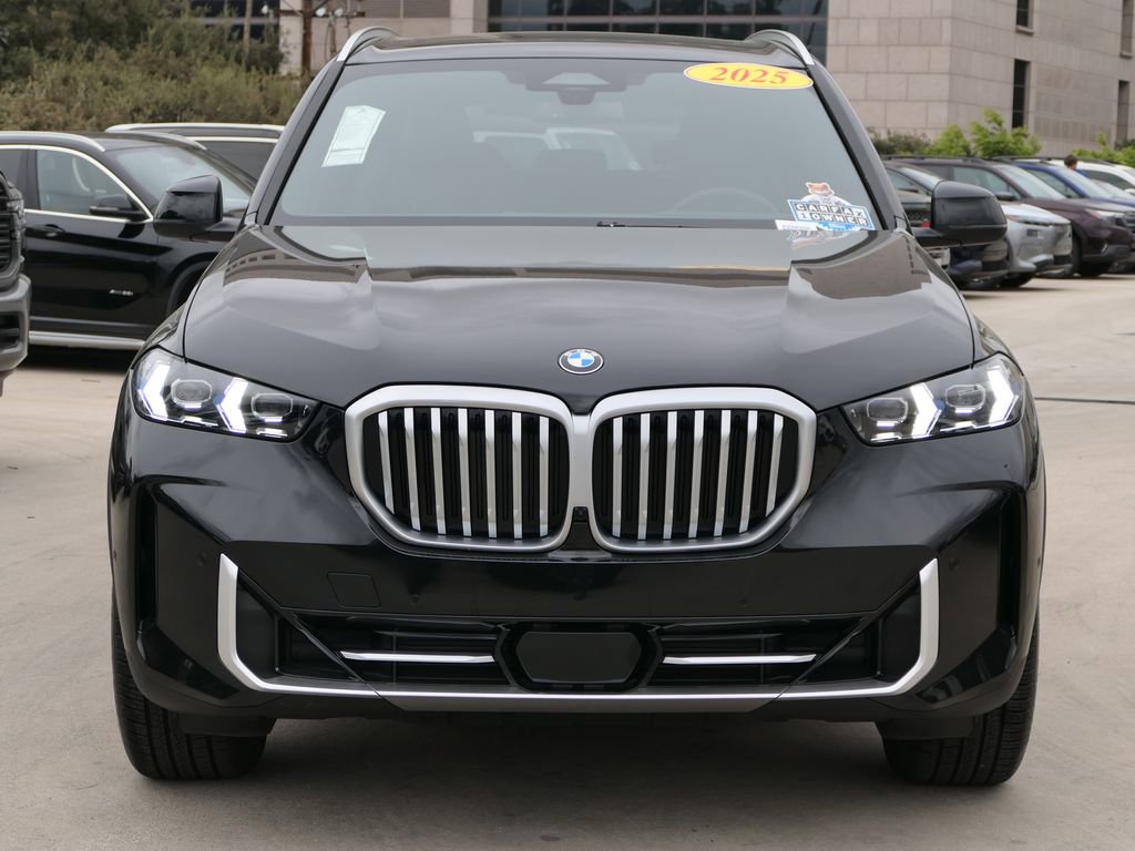 Used 2025 BMW X5 xDrive40i w/ Premium Package image 7