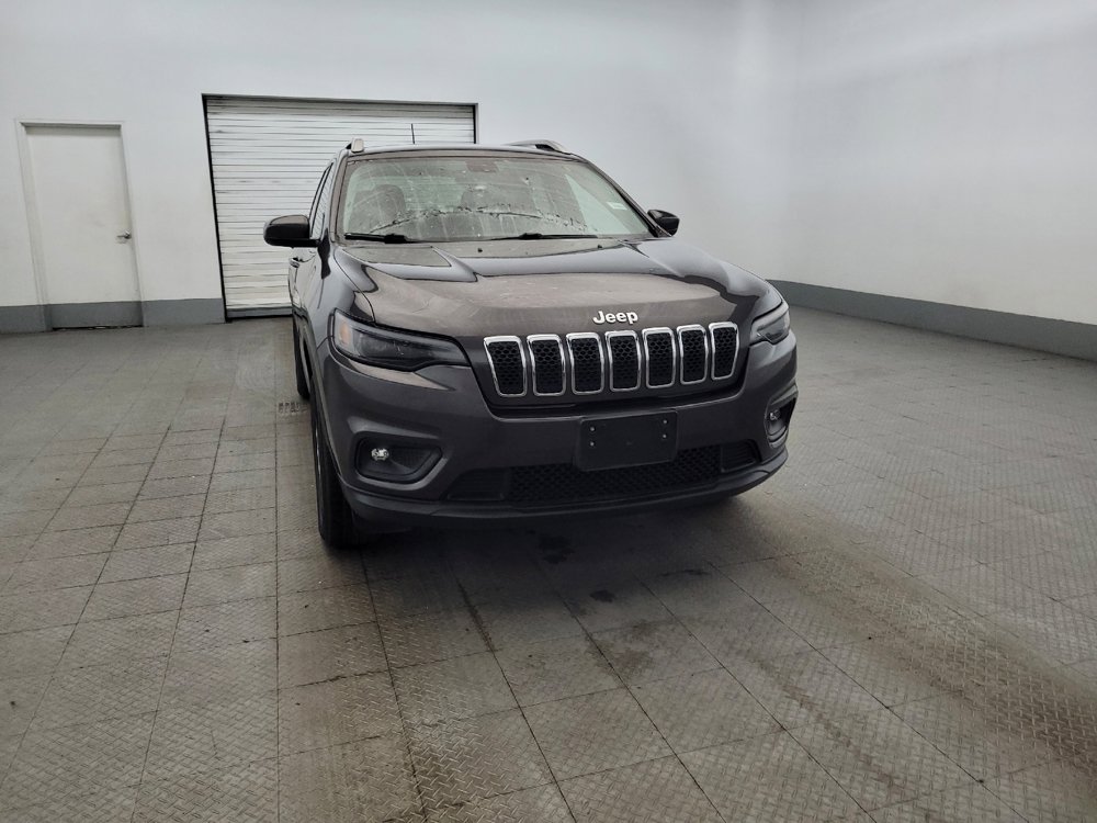 Used 2019 Jeep Cherokee Latitude Plus AWD/4WD image 14