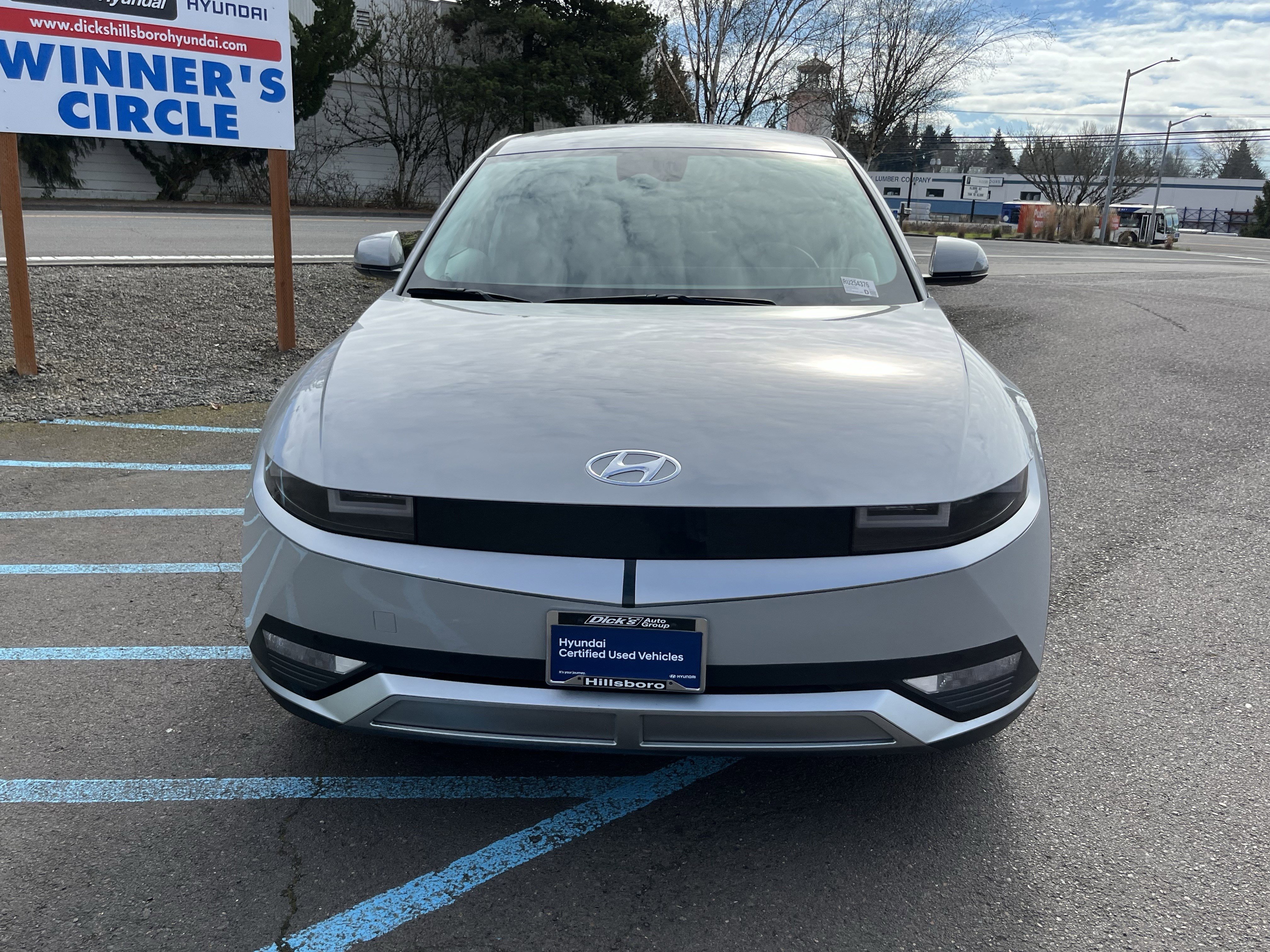 Certified 2024 Hyundai Ioniq 5 SEL image 8