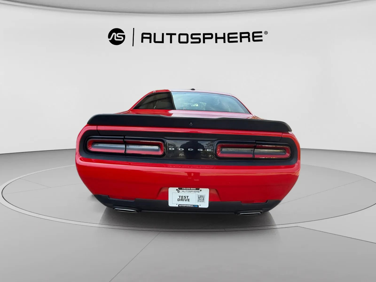Used 2023 Dodge Challenger SXT RWD image 8
