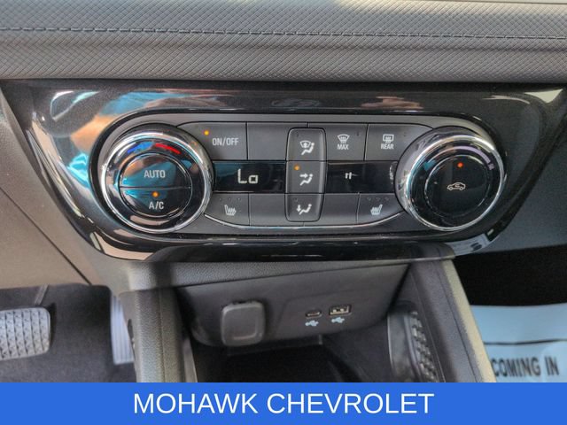 Used 2025 Chevrolet TrailBlazer LT w/ Convenience Package AWD/4WD image 17