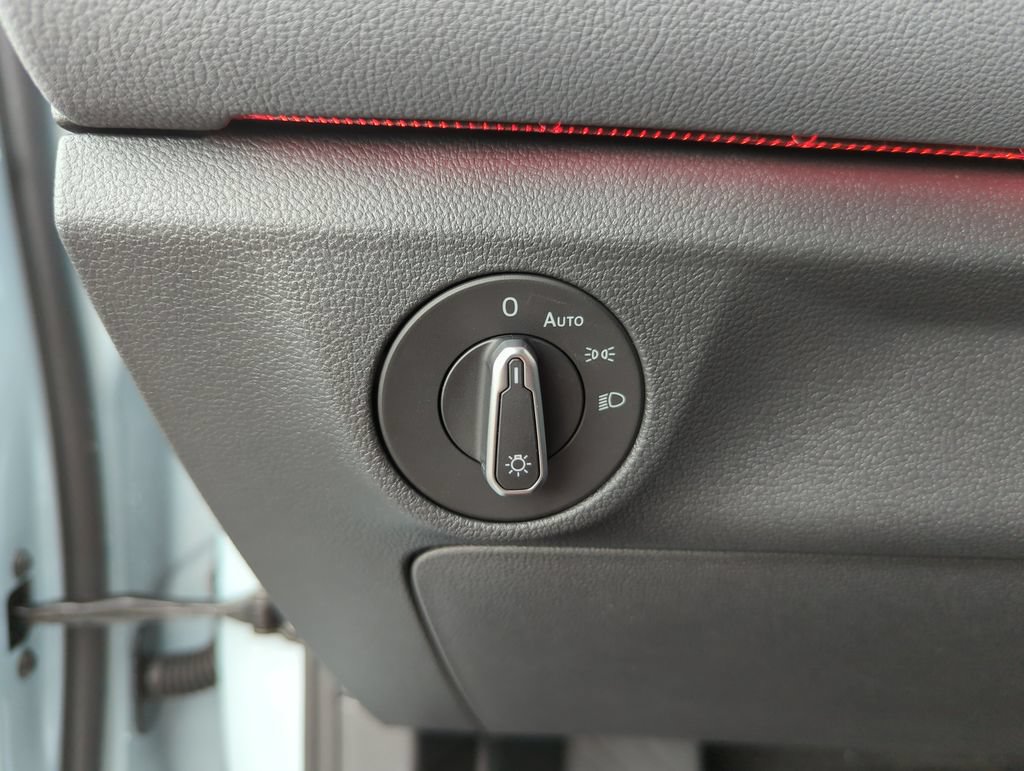 New 2026 Volkswagen Jetta SEL FWD image 35