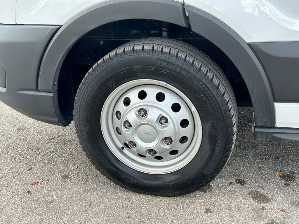 Used 2024 Ford Transit 350 Low Roof image 28