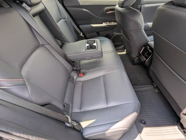 Used 2025 Toyota Crown Signia AWD/4WD image 14