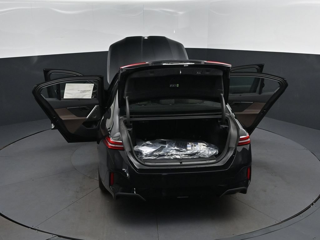 New 2027 BMW 540i xDrive w/ Executive Package AWD/4WD image 48