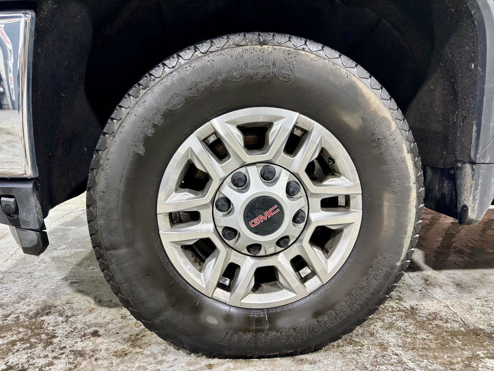 Used 2023 GMC Sierra 2500 SLE w/ SLE Convenience Package image 25