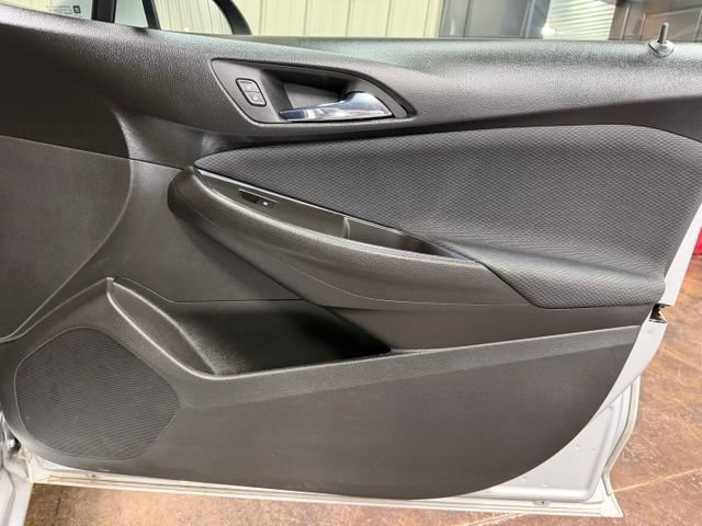 Used 2018 Chevrolet Cruze LT w/ LT Fleet Convenience Package FWD image 24