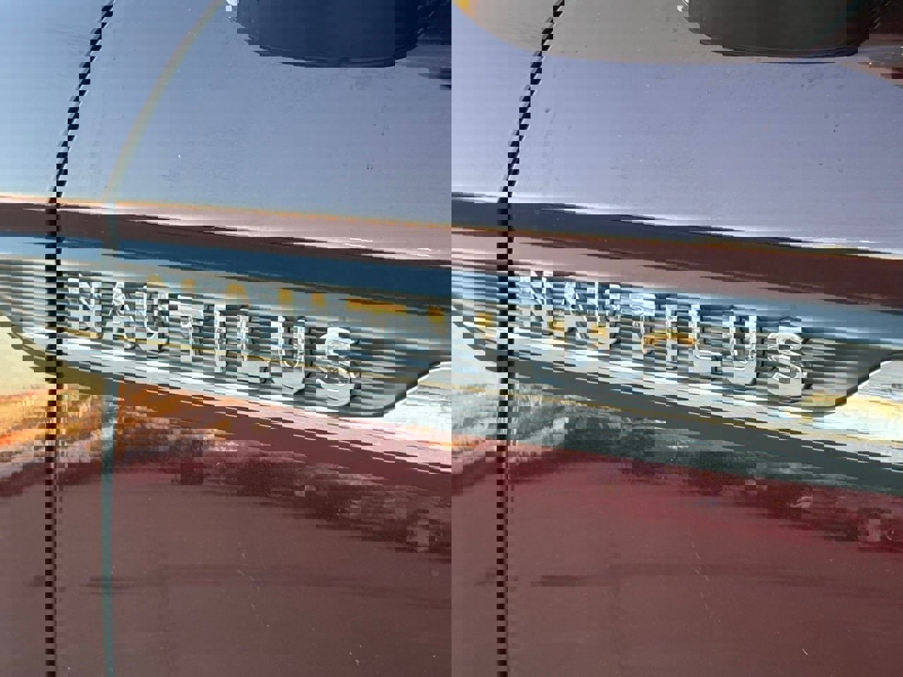 Used 2020 Lincoln Nautilus Reserve image 9