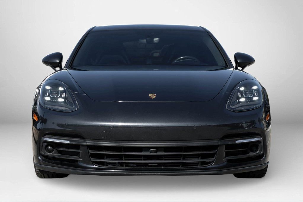 Used 2019 Porsche Panamera 4 image 3