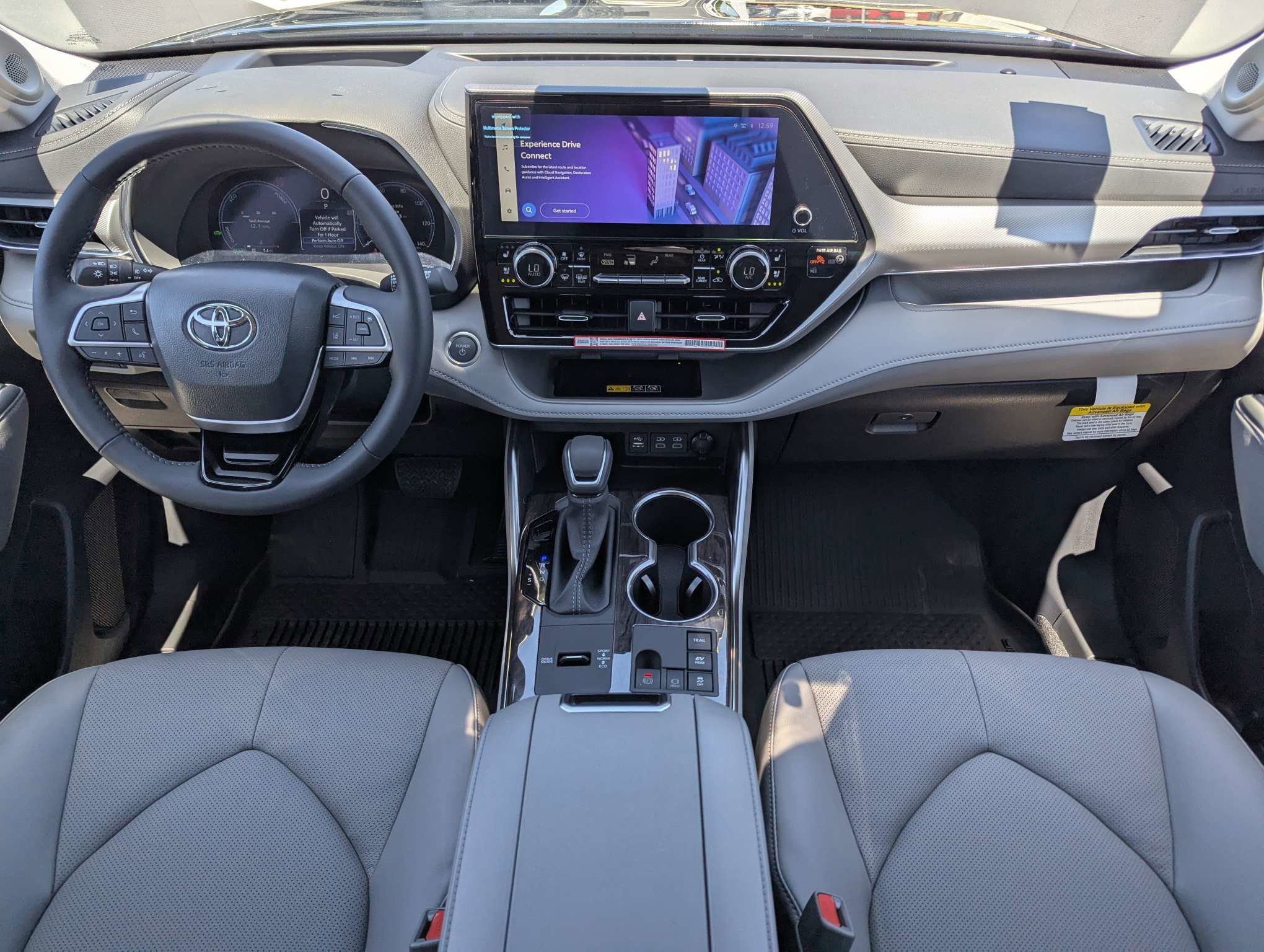 New 2026 Toyota Highlander Platinum AWD/4WD image 15