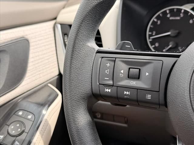 Used 2023 Nissan Rogue SV AWD/4WD image 19