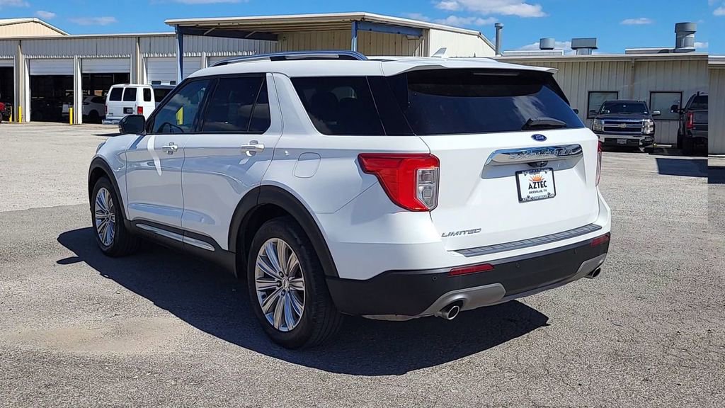 Used 2022 Ford Explorer Limited w/ Limited Technology Package image 6