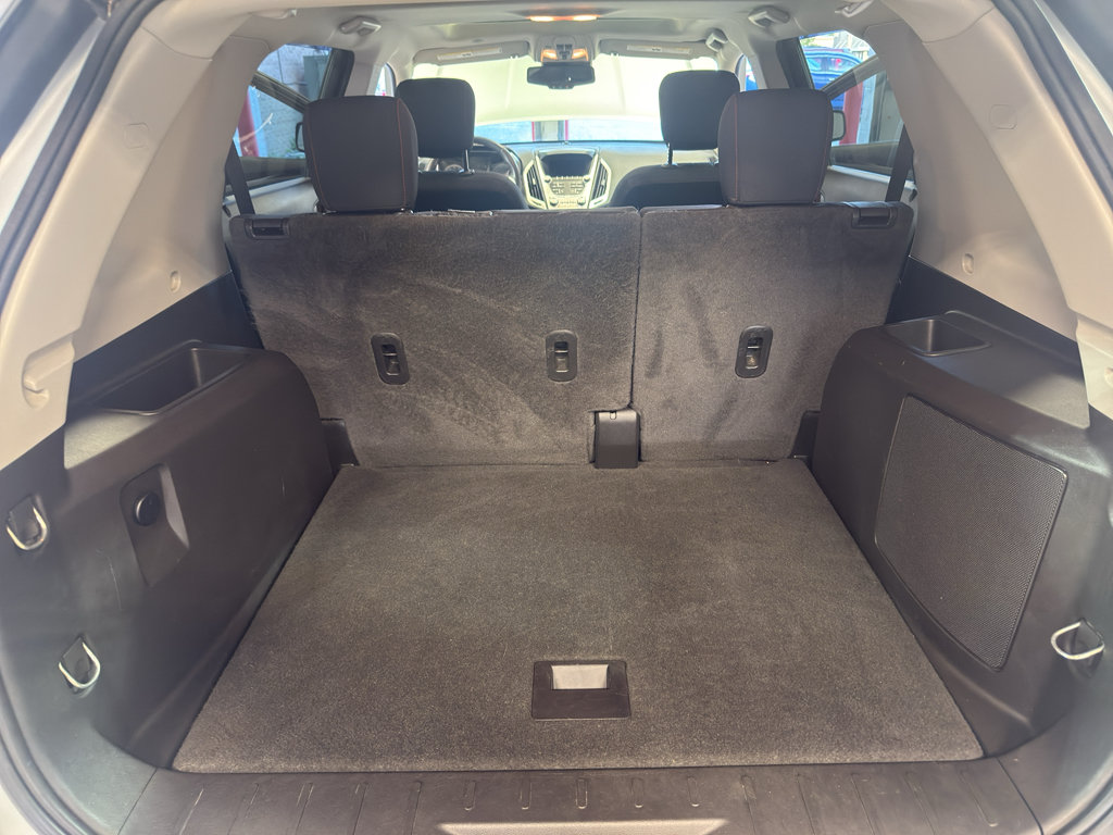 Used 2015 GMC Terrain SLE w/ Chrome Edition AWD/4WD image 30