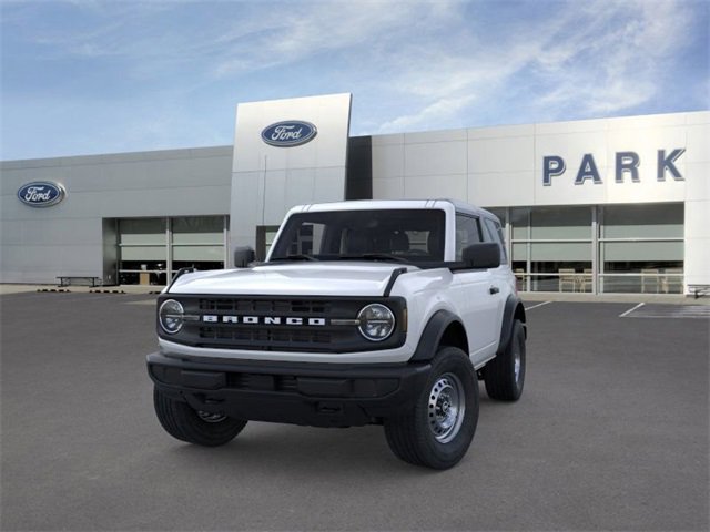 New 2025 Ford Bronco 2-Door image 2