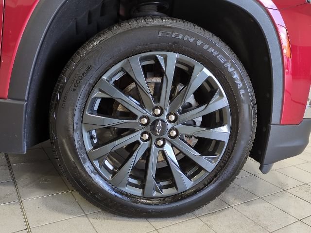 Used 2023 Chevrolet Traverse RS AWD/4WD image 29