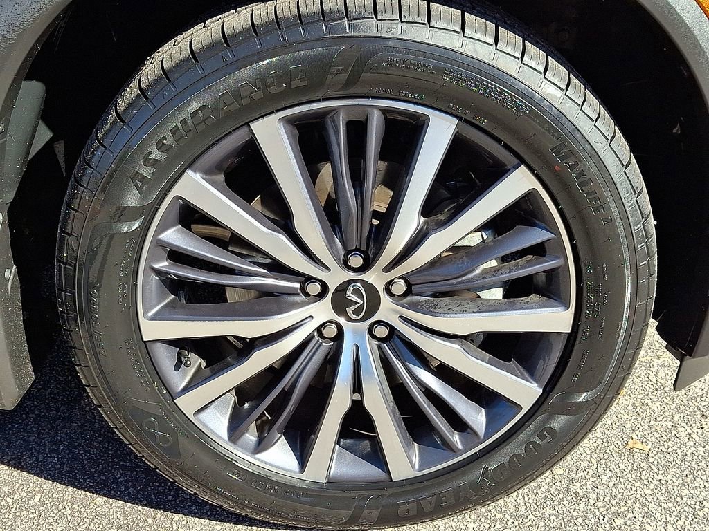 Used 2023 INFINITI QX60 Sensory w/ Vision Package image 8