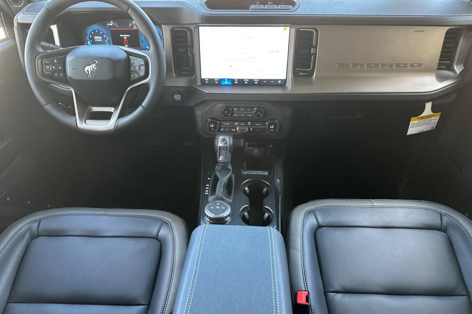 New 2026 Ford Bronco Outer Banks AWD/4WD image 13