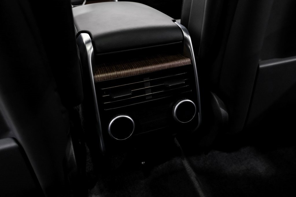 Used 2024 Land Rover Range Rover SE image 34