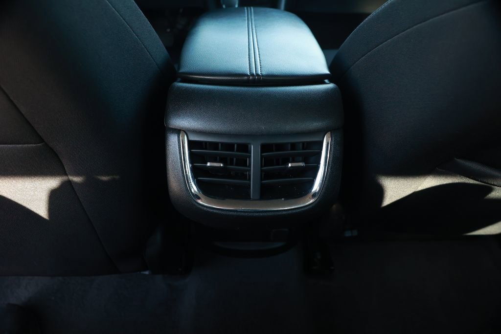 Used 2023 Chevrolet Malibu LT FWD image 31