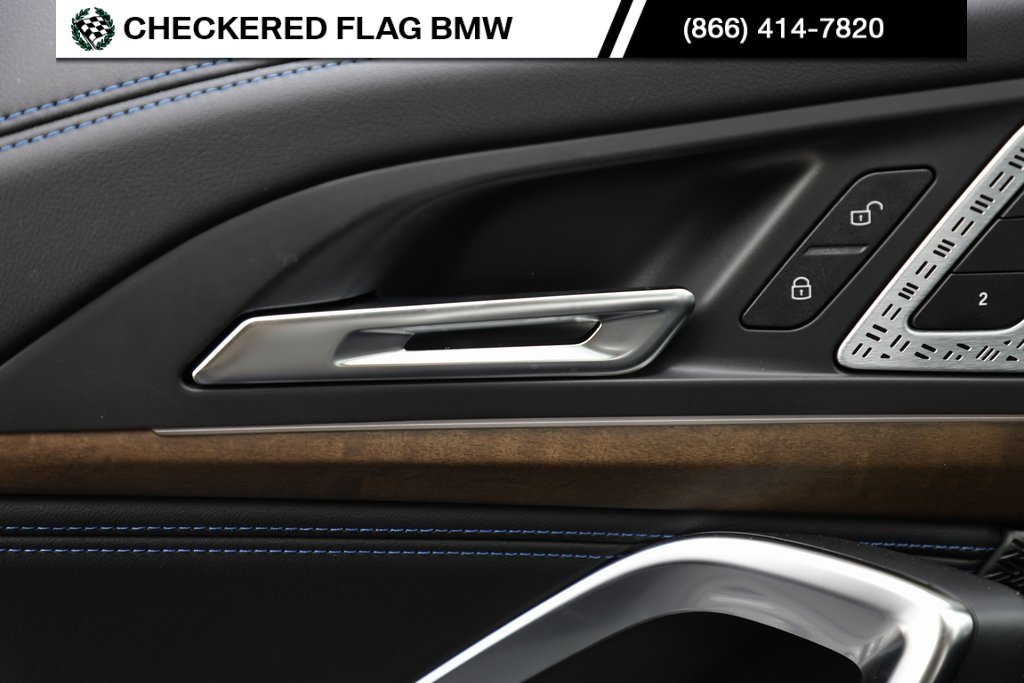 Used 2025 BMW X1 xDrive28i w/ Technology Package image 16