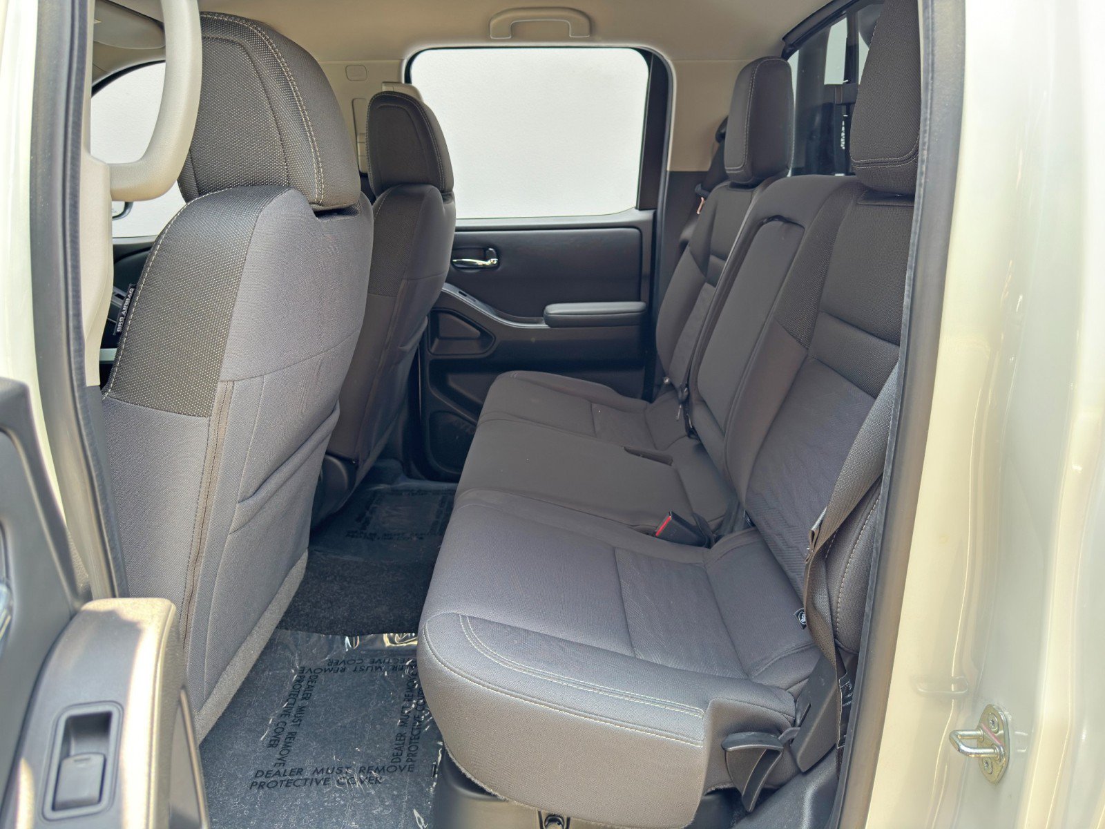 Used 2022 Nissan Frontier SV RWD image 34