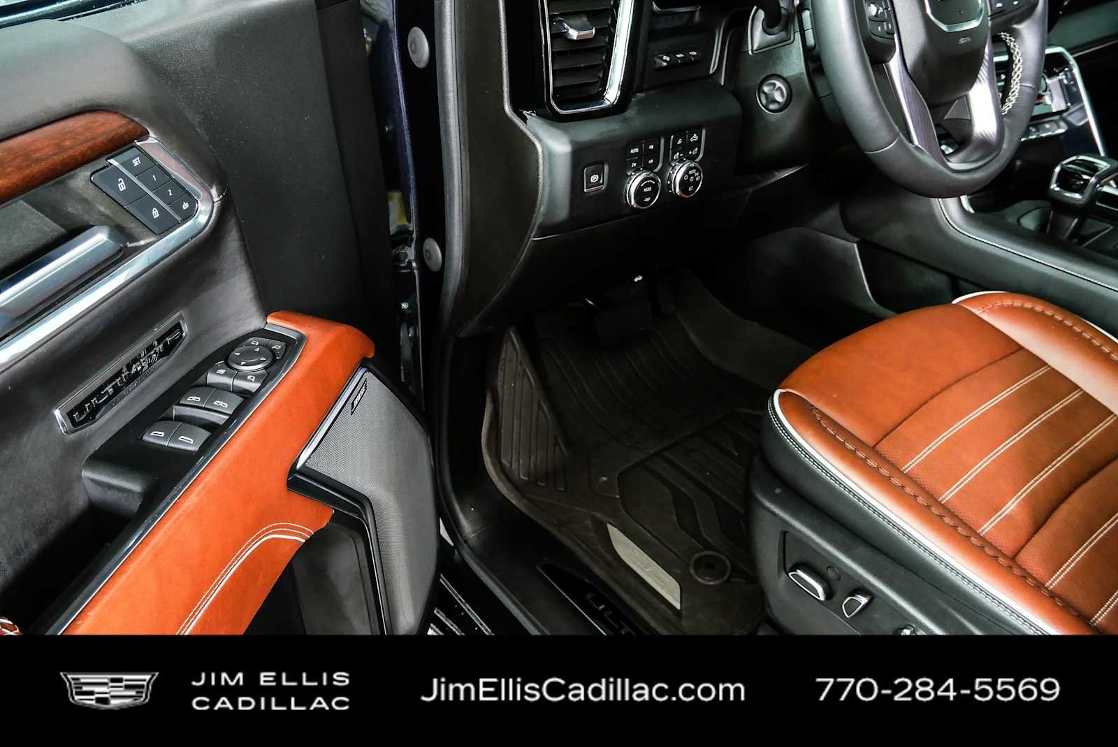 Used 2023 GMC Sierra 1500 Denali Ultimate AWD/4WD image 8
