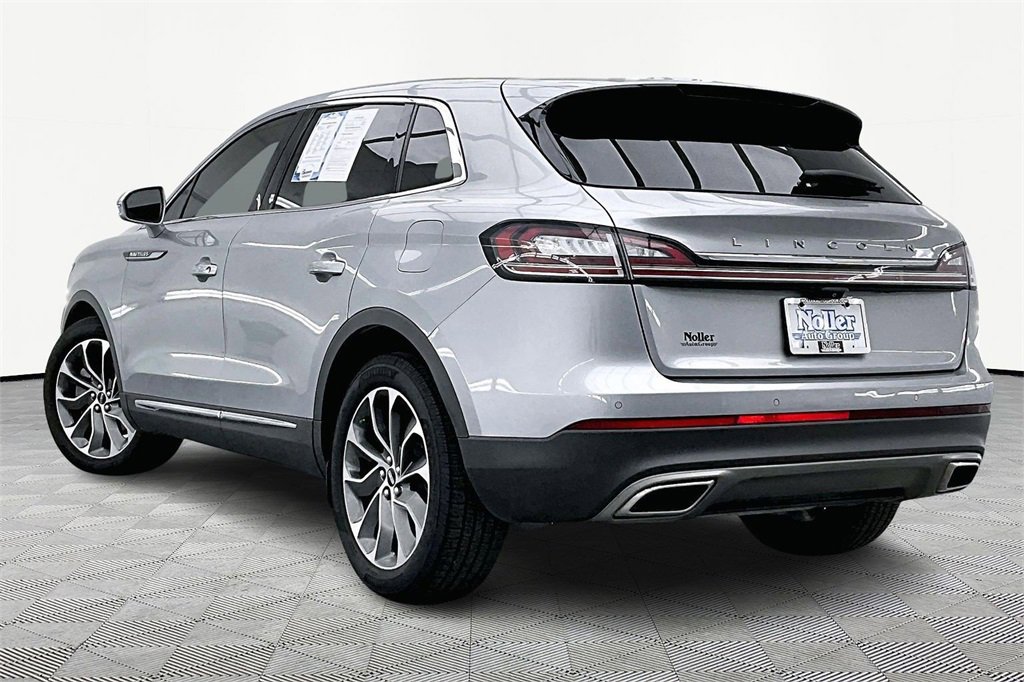 Used 2021 Lincoln Nautilus Reserve w/ Cargo Utility Package image 13