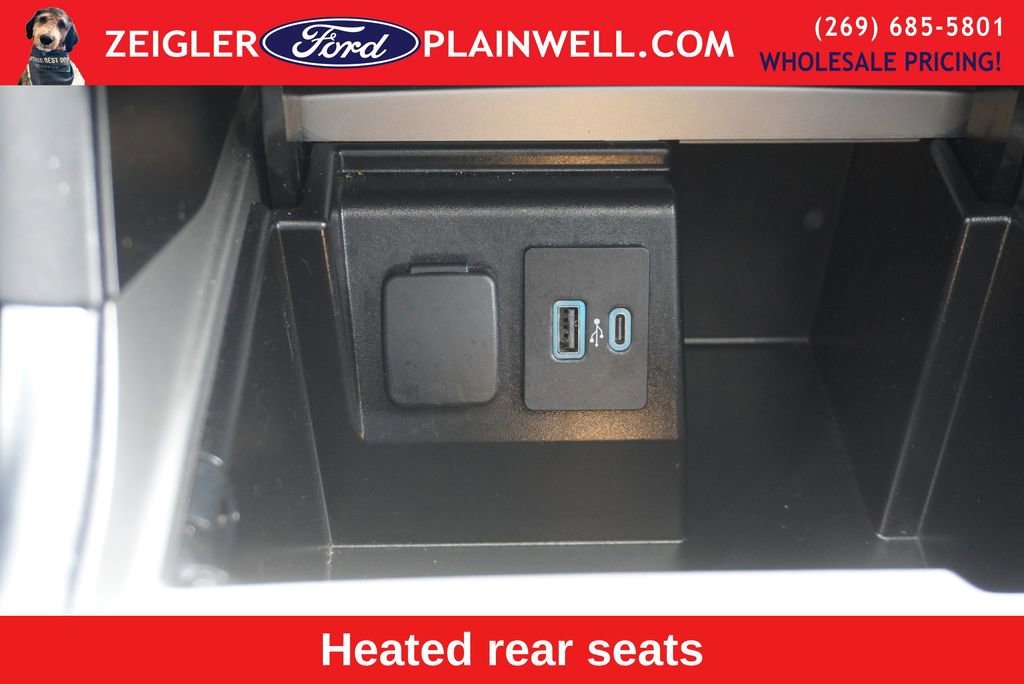 Used 2023 Ford Explorer Limited w/ Limited Technology Package image 24