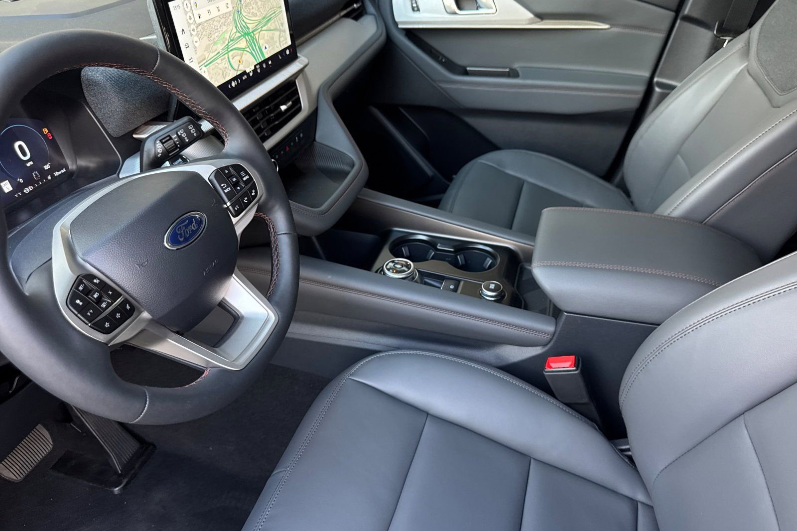 New 2026 Ford Explorer Active w/ Active Comfort Package image 9