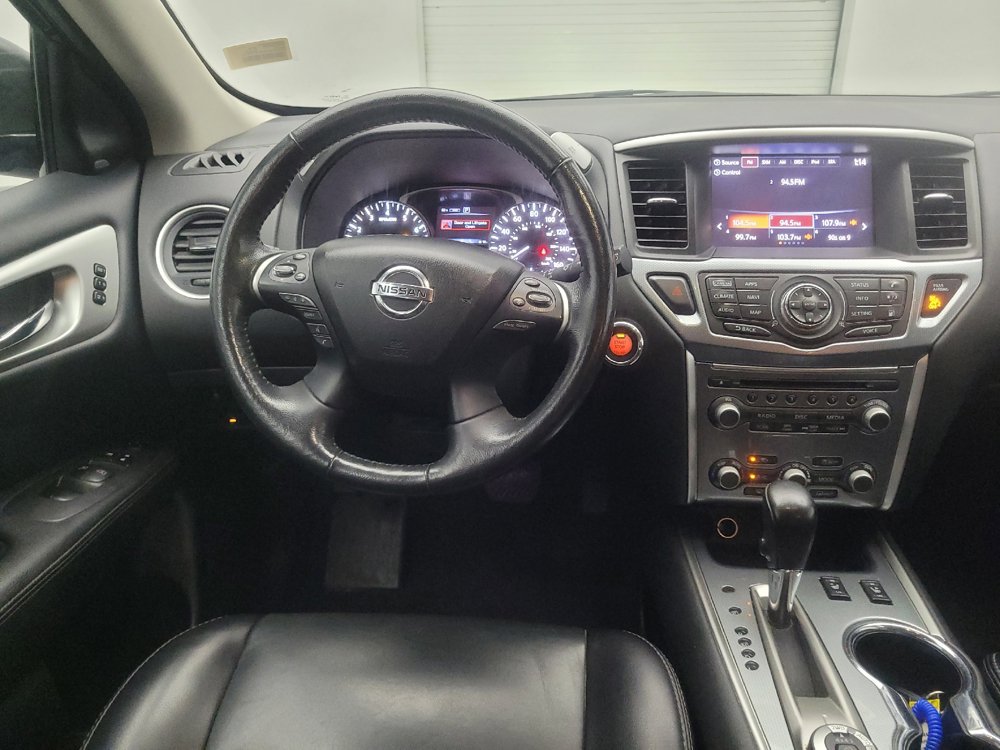 Used 2018 Nissan Pathfinder SL w/ Midnight Edition Package AWD/4WD image 22