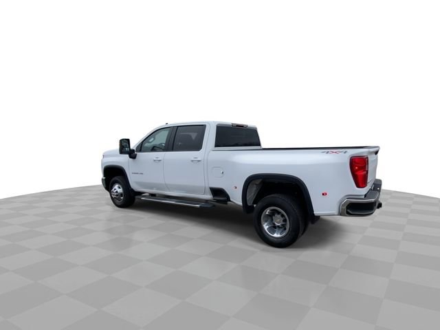 Used 2024 Chevrolet Silverado 3500 LT image 6