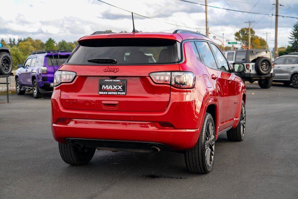 Used 2023 Jeep Compass Limited image 9
