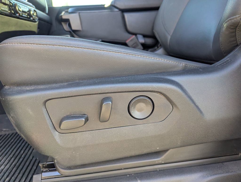 Used 2025 Chevrolet Silverado 3500 LT w/ Trail Boss Package image 25