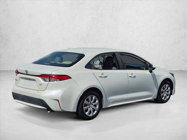 Used 2020 Toyota Corolla LE FWD image 5
