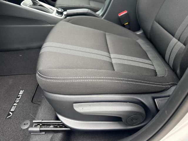 New 2026 Hyundai Venue SEL FWD image 19